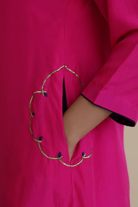 Buy_Apeksha Jain Label_Pink Silk, Organza Gota Patti Round Neck Neer A-line Kurta Set _Online_at_Aza_Fashions