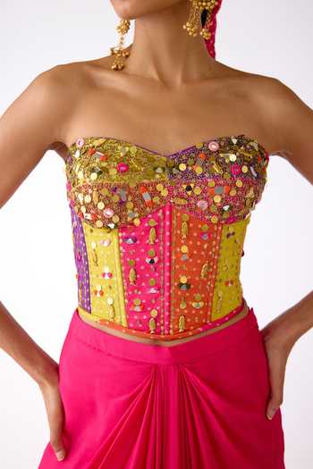 Basanti Kapde aur Koffee_Pink Chinon Sequins, Mirrors, Chains Sweetheart Embroidered Corset And Skirt Set _at_Aza_Fashions