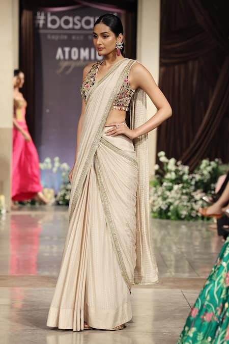 Buy_Basanti Kapde aur Koffee_Beige Chinon Sequins, Mirrors V-neck Blouse And Saree Set _Online_at_Aza_Fashions