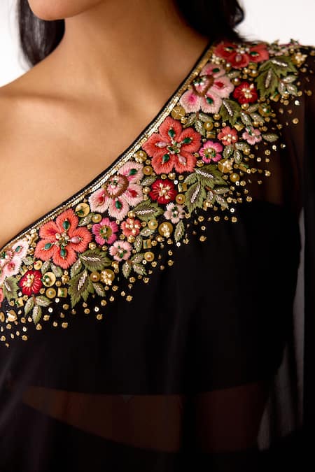 Buy_Basanti Kapde aur Koffee_Black Organza, Viscose Bandeau Neck, One Embroidered Border Cape And Sharara Set 