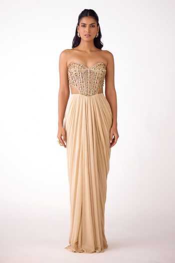 Shop_Basanti Kapde aur Koffee_Gold Silk, Lycra Sequins, Stones Sweetheart Neck Embellished Corset And Skirt Set 