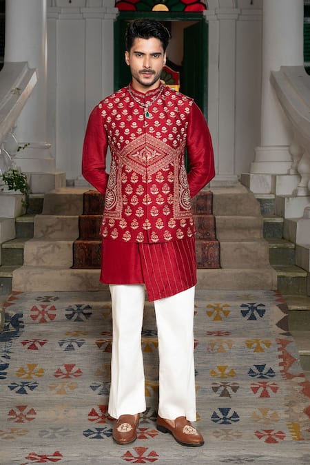 PAARSH Butti Work Bundi Kurta Set 