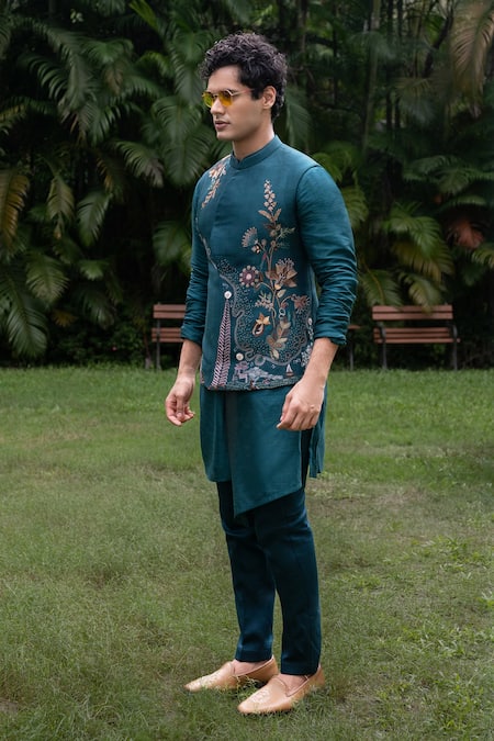 Buy_PAARSH_Teal Silk Embroidery Elan Bundi Set _Online_at_Aza_Fashions