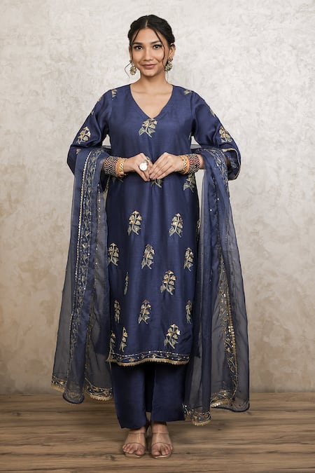 Gulabo Jaipur Shyra Embroidered Straight Kurta Set 