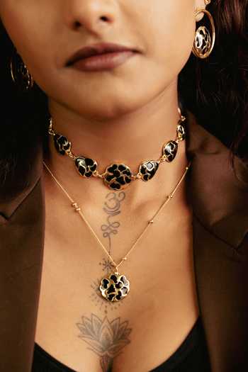 Shop Bauble Bazaar Black Wild Empress Necklace Shop_Bauble Bazaar_Black Wild Empress Necklace