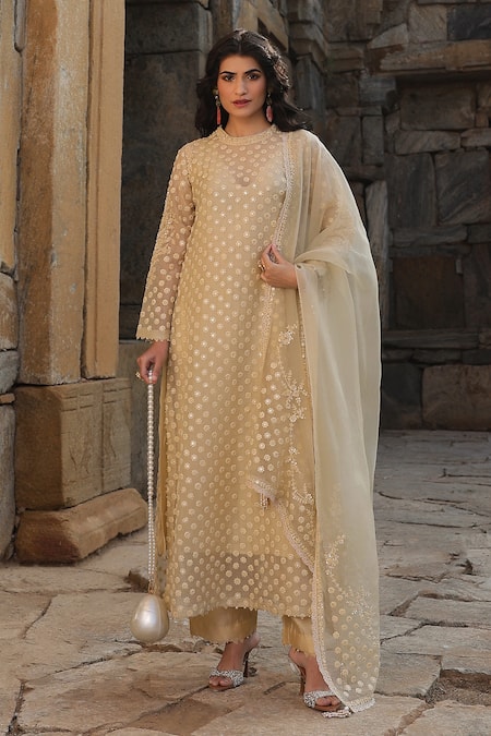 Label Niti Bothra Aari Embroidered Kurta Set 