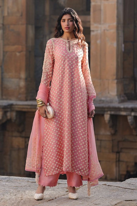 Buy_Label Niti Bothra_Pink Silk, Organza, Tencel Pearls, Zari, Embroidery Keyhole Dori Work Kurta Set 