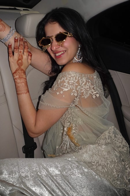 Buy_Dilnaz_Gold Net Embroidery, Sequins, Stones Halter Neck, Plunge Resham Border Kaftan _Online_at_Aza_Fashions