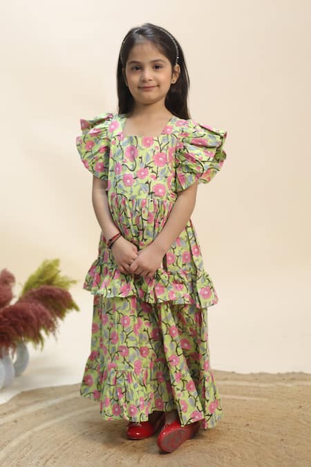 Kalp The Garden Party Tiered Printed Skirt Set 