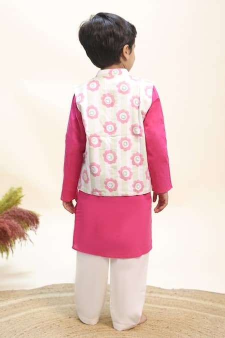 Kalp Blush Blossom Print Bundi & Kurta Set 