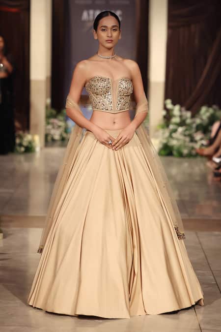 Basanti Kapde aur Koffee Embellished Corset Lehenga Set 