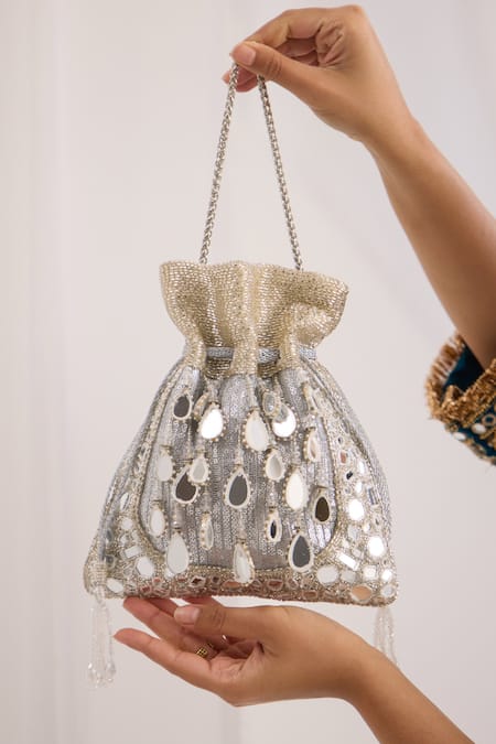 FOREVER NOOR Sundara Mirror Tassel Potli 