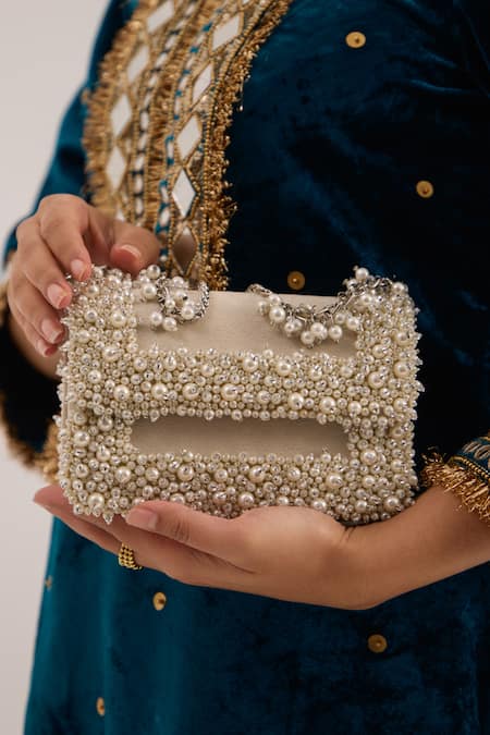 FOREVER NOOR_Ivory Pearls Aurel Medium Bag _Online_at_Aza_Fashions