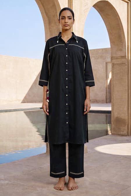 Anmol Kakad Straight Mul Mul Cotton Kurta Set 