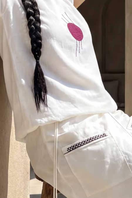 Anmol Kakad Cream Cotton, Muslin Round Neck Circle Patch Work Top With Skirt Online at Aza Fashions Anmol Kakad_Cream Cotton, Muslin Round Neck Circle Patch Work Top With Skirt _Online_at_Aza_Fashions