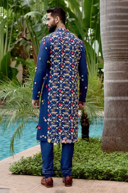 Sahil Kochhar Charvaka Embroidered Kurta Set 