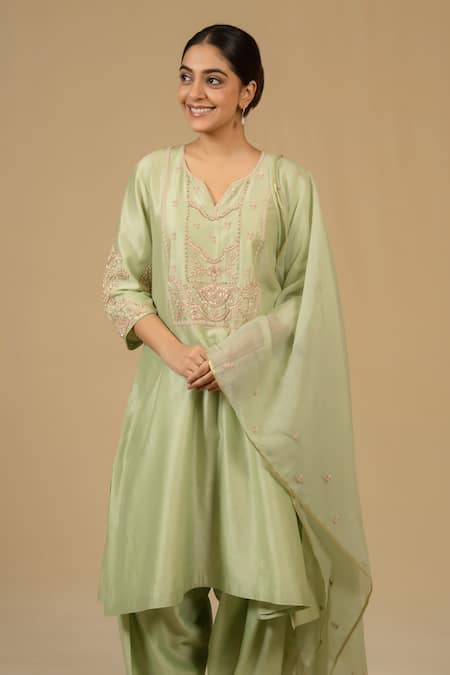 Buy_Gaurav katta_Green Silk, Chanderi Embroidery V-neck Kurta And Pant Set 