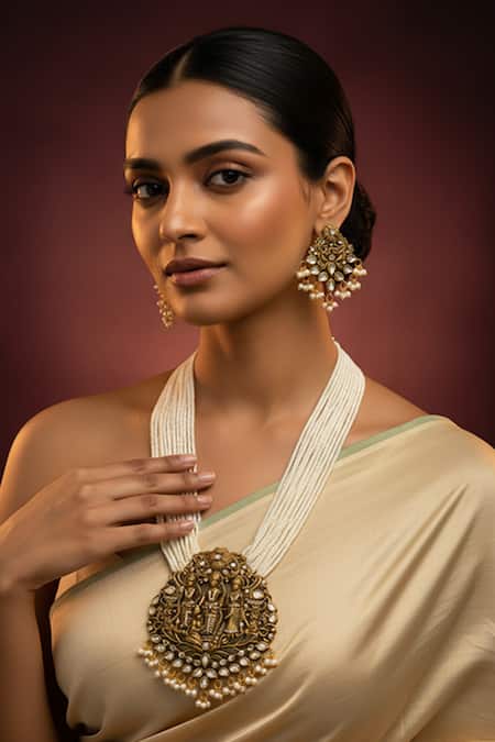 Minaki Temple Pendant Necklace Set 