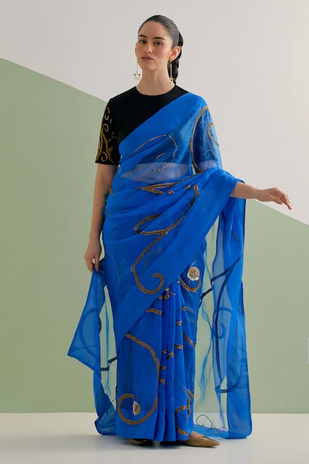 Brahmand By Vertika Kalra Hand Embroidered Saree Set 