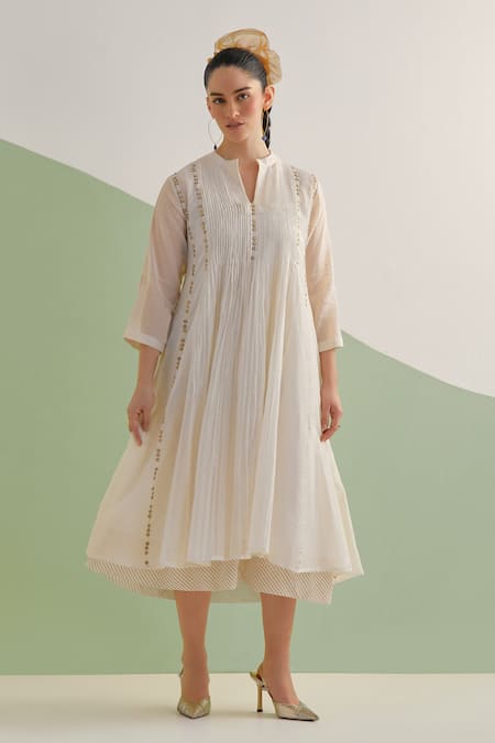 Brahmand By Vertika Kalra Embroidered Panel Kurta Set 