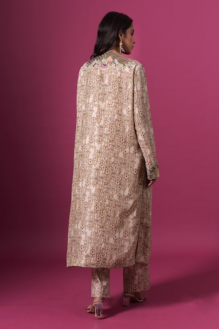 Anamika Khanna Embroidered Straight Kurta Set 
