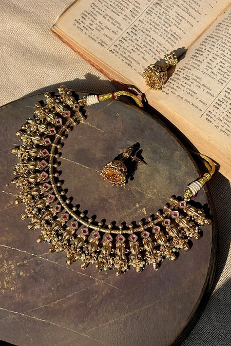 Prestones Temple Carved Necklace Set 