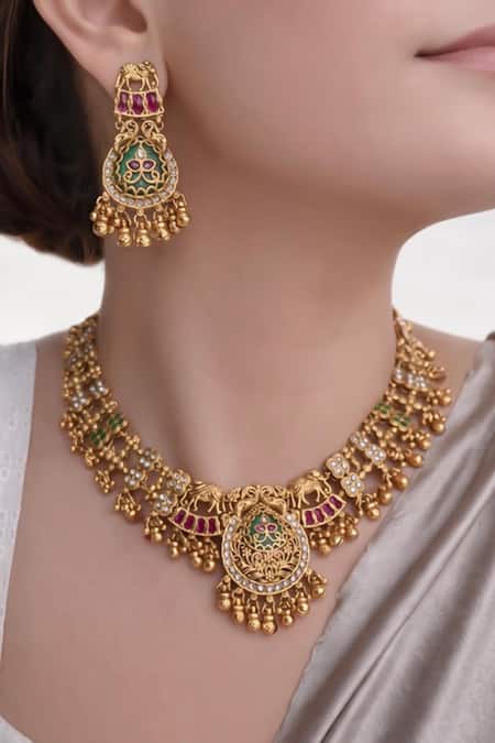 Prestones Polki Embellished Pendant Necklace Set 