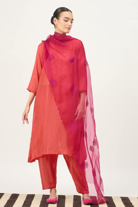 Dot Printed Kurta & Pant Set 