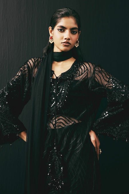 Shop_Twenty Nine_Black Tulle Sequins, Mirrors V-neck, Yes Geometric Pattern Kurta _Online_at_Aza_Fashions