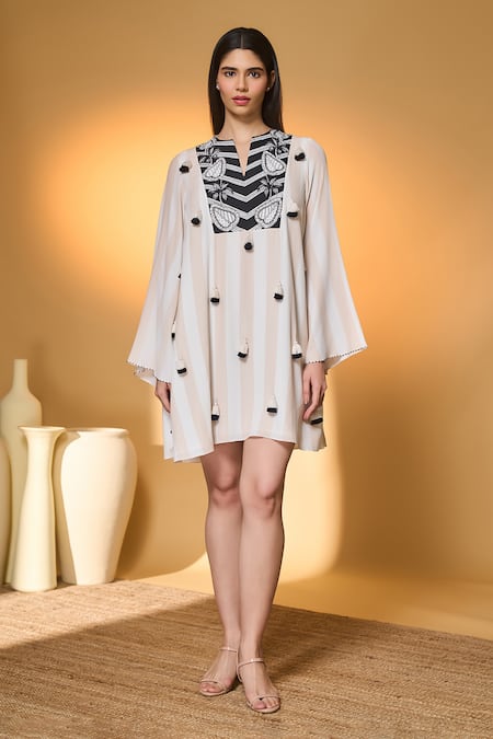 Masaba_Ivory Silk, Crepe Embroidery, Tassels Split V-neck Dinner At Dusk Dress _at_Aza_Fashions