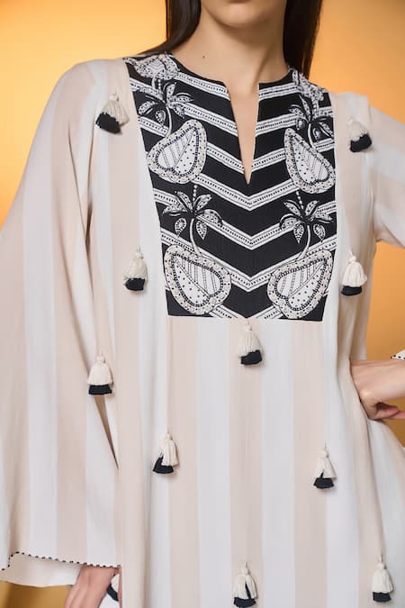 Buy_Masaba_Ivory Silk, Crepe Embroidery, Tassels Split V-neck Dinner At Dusk Dress 