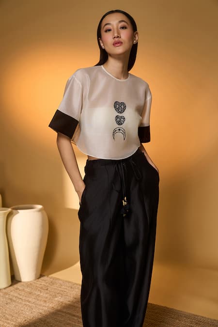 Buy_Masaba_White Chanderi Round Neck Midnight Snack Top And Pant Set _Online_at_Aza_Fashions
