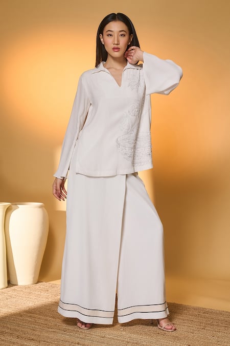 Buy_Masaba_Ivory Silk, Crepe Embroidery Split V-neck Table For One Top With Overlapped Pant 