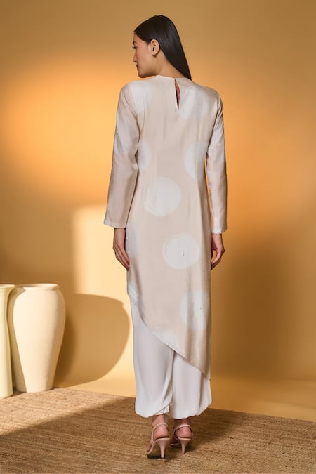 Masaba Dot Drama Raw Silk Kurta & Pant Set 