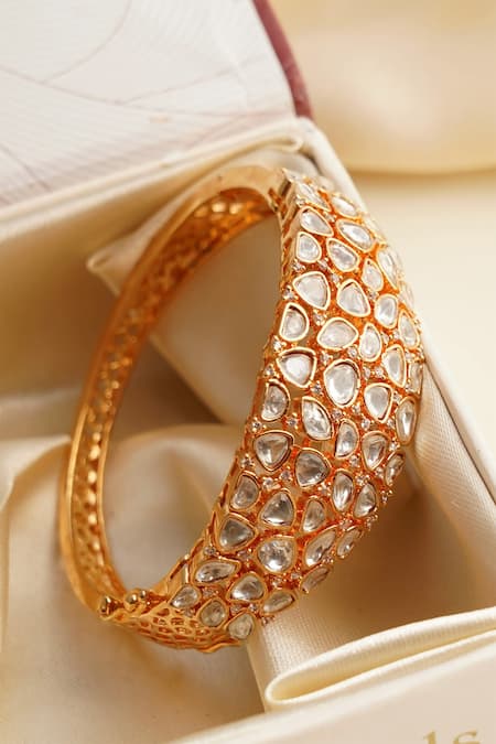 MRJEWELS Imitation Diamond Embellished Bracelet 