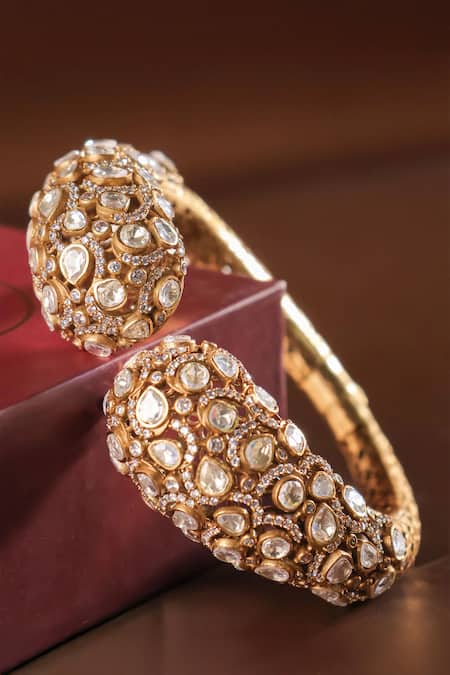 MRJEWELS Zarvika Moissanite Kundan Bangle 