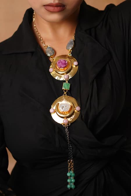 MRJEWELS Stone Embellished Pendant Necklace 