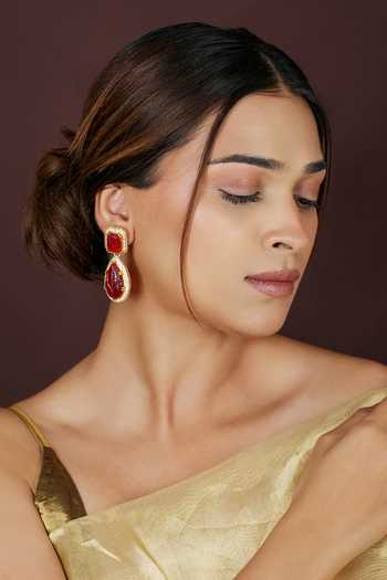 Riana Jewellery White Beads, Pearls, Stones Studded Pendant Choker Set Online at Aza Fashions Riana Jewellery_White Beads, Pearls, Stones Studded Pendant Choker Set _Online_at_Aza_Fashions