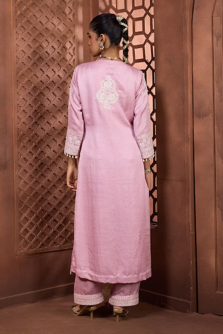 Aneesh Agarwaal Gulabi Jaal Floral Embroidered Kurta Set 