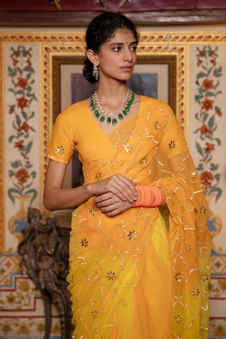 Shop_Geroo Jaipur_Orange Chiffon Gota Patti V-neck Geometric Work Pre-draped Saree And Blouse Set _Online_at_Aza_Fashions