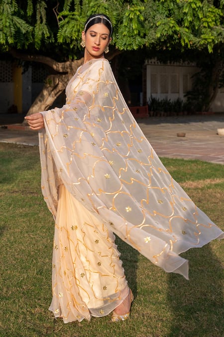 Shop_Geroo Jaipur_Beige Chiffon Gota Patti V-neck Jaal Pre-draped Saree Set _Online_at_Aza_Fashions