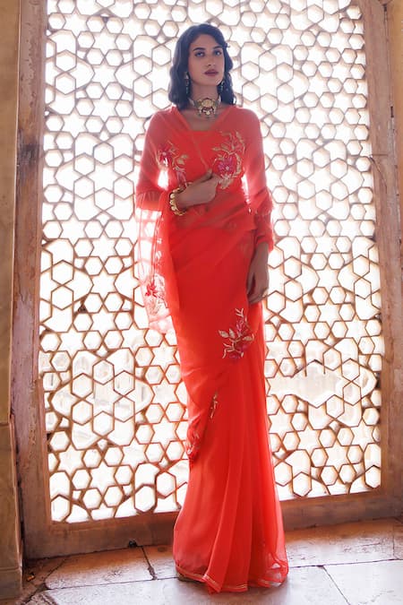 Geroo Jaipur Motif Embroidered Pre-Draped Saree Set 