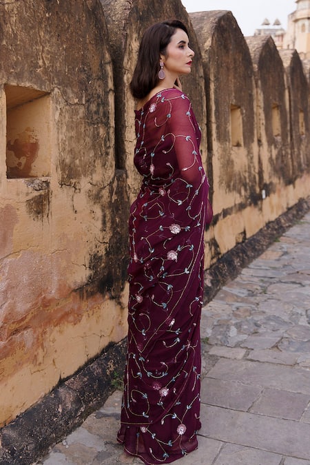 Geroo Jaipur Hand Embroidered Pre-Draped Saree Set 