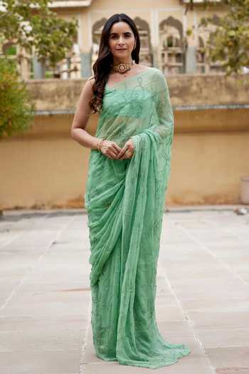 Buy Geroo Jaipur Green Chiffon Sequins Embroidered Pre-draped Saree Set at Aza Fashions Buy_Geroo Jaipur_Green Chiffon Sequins Embroidered Pre-draped Saree Set _at_Aza_Fashions