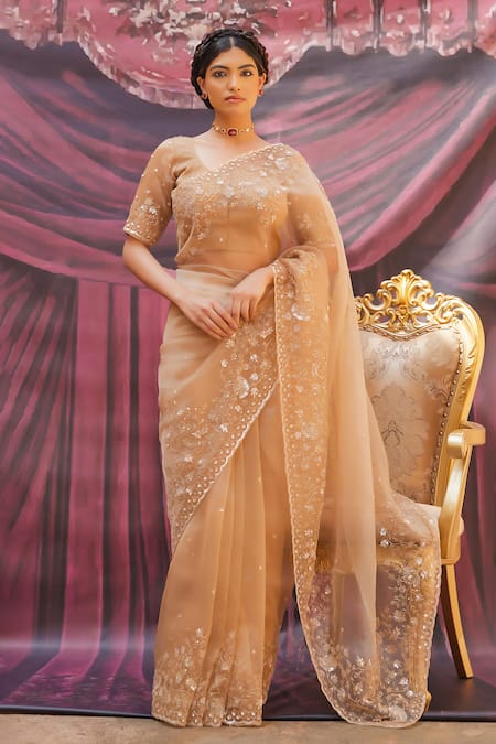 Geroo Jaipur Floral Embroidered Pre-Draped Saree Set 