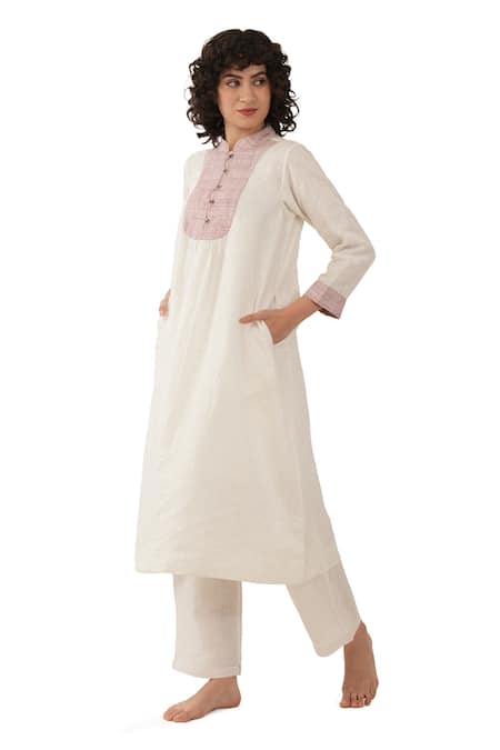 Buy_Khat_Off White Linen Embroidery Mandarin Collar Kurta And Pant Set _Online_at_Aza_Fashions
