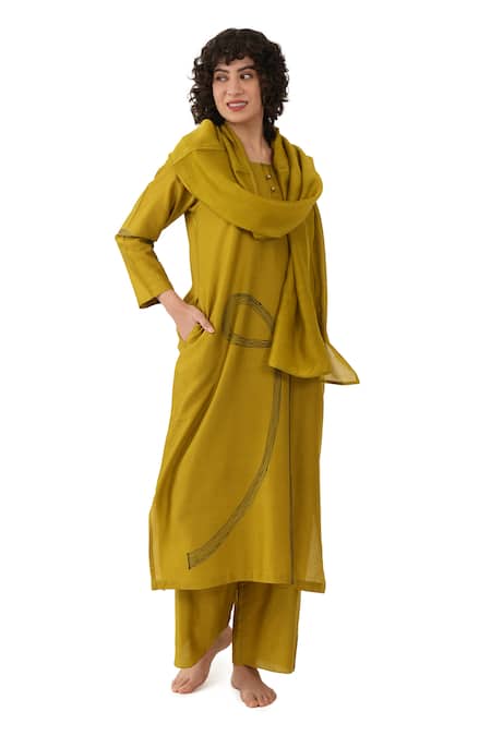 Khat Straight Chanderi Silk Kurta Set 
