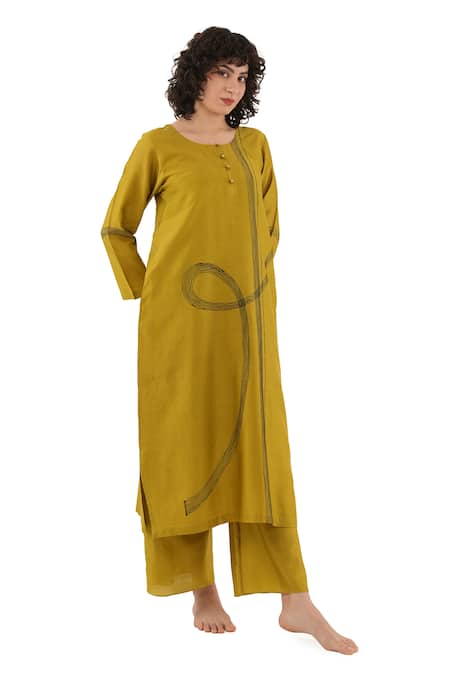 Buy_Khat_Olive Green Chanderi Silk Embroidery Round Neck Straight Kurta Set _Online_at_Aza_Fashions
