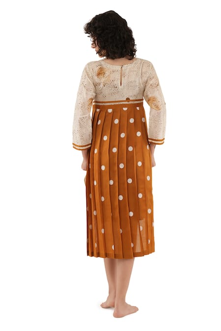 Khat Polka Dot Chanderi Silk Kurta 