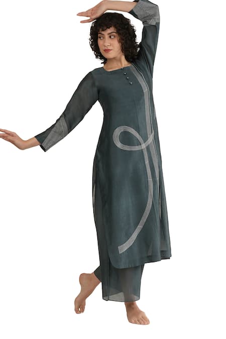 Buy_Khat_Green Chanderi Silk Embroidery Round Neck, Yes Kurta Set _Online_at_Aza_Fashions